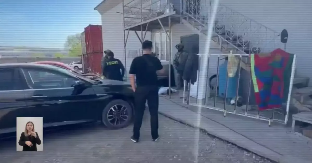  Саудаға салынған сәби, вебкам-студия мен АИТВ жұқтырғандар: қылмыстық схемалар әшкереленді 