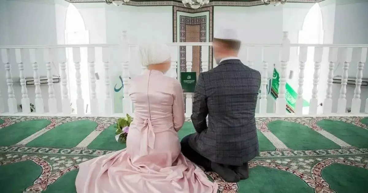  Бішкекте көп әйел алуды заңдастыруды қолдайтындар акция өткізді 