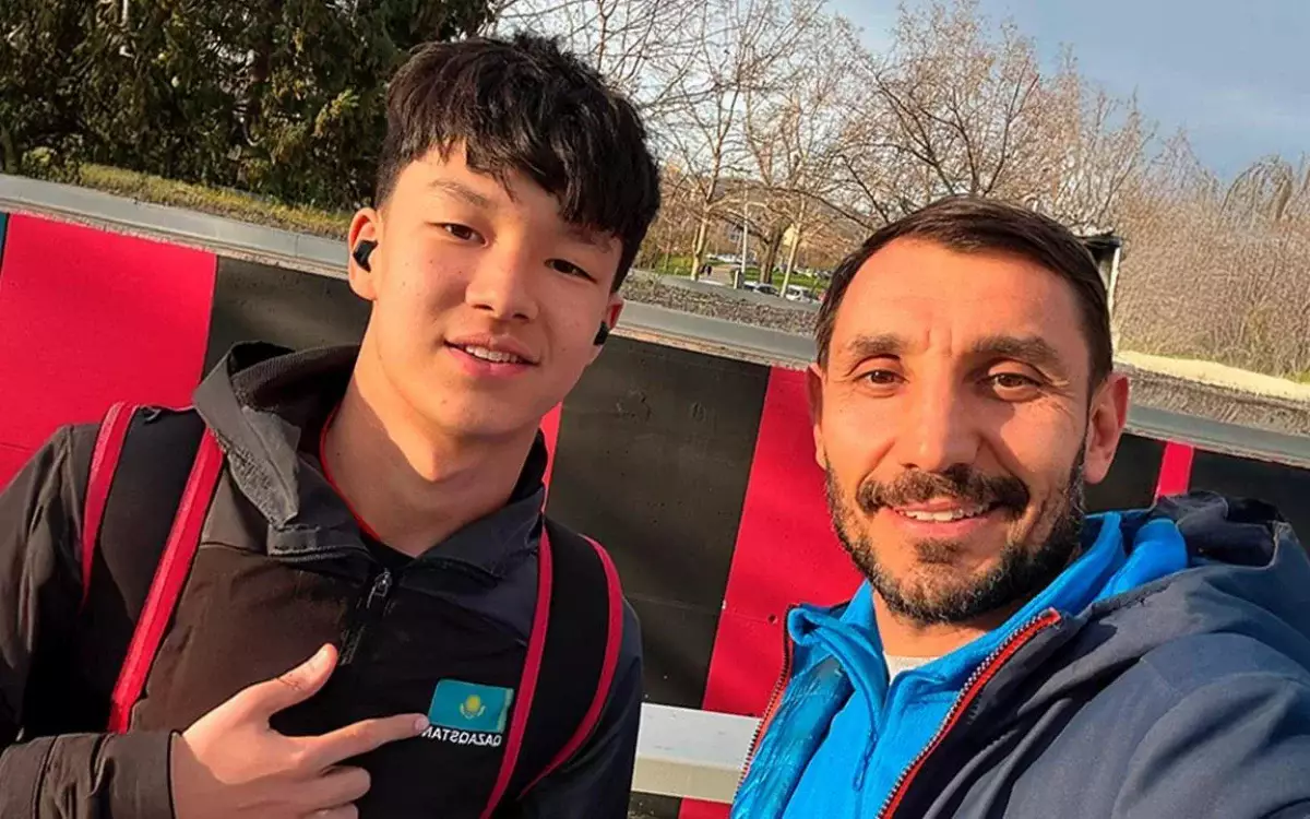 “Барселона” жейдесін киген алғашқы қазақ - Кәрім Меңдіқанов Испаниялықтарды несімен таңғалдырды?