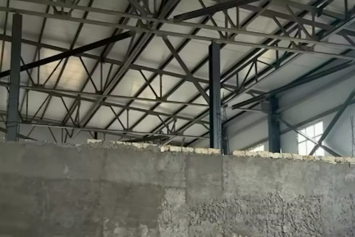 В Атырауской области выявили нарушения при строительстве ФОК