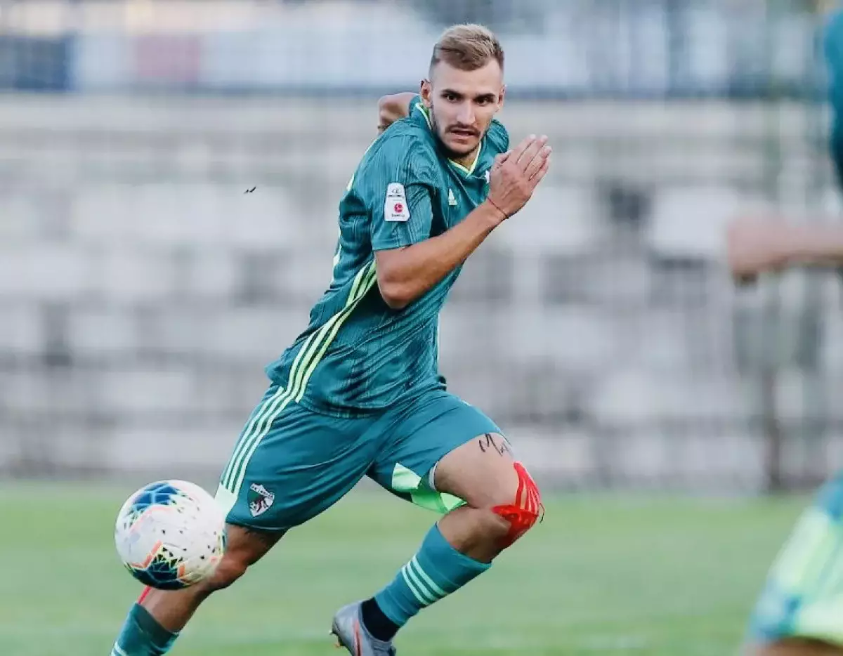 Сербиялық әмбебап футболшы “Каспий” сапын толықтырмақ