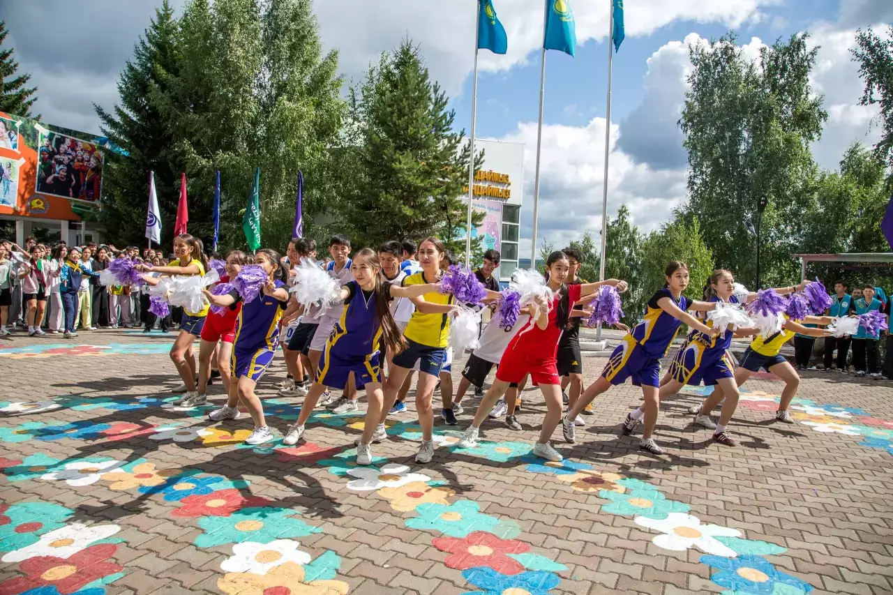 Қызметкерлер балаларына қамқорлық: Қазақмыс жазғы демалыс бағдарламасын іске қосады