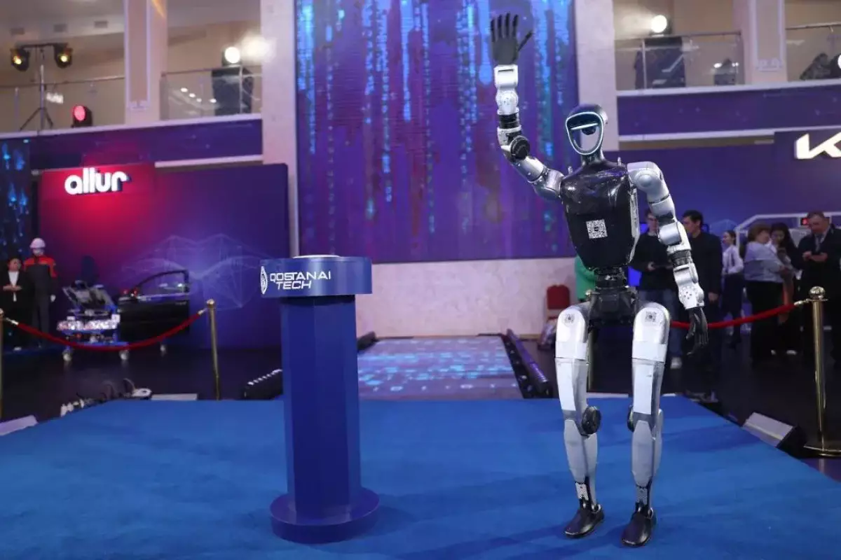 В Костанае проходит крупнейший семейный научно-инновационный фестиваль