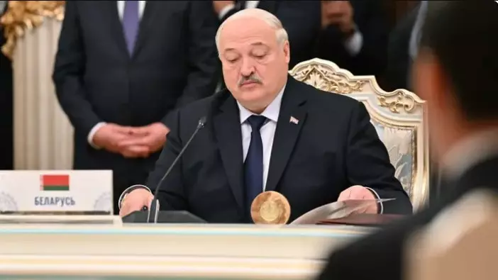 Токаев пригласил Лукашенко на форум в Астане