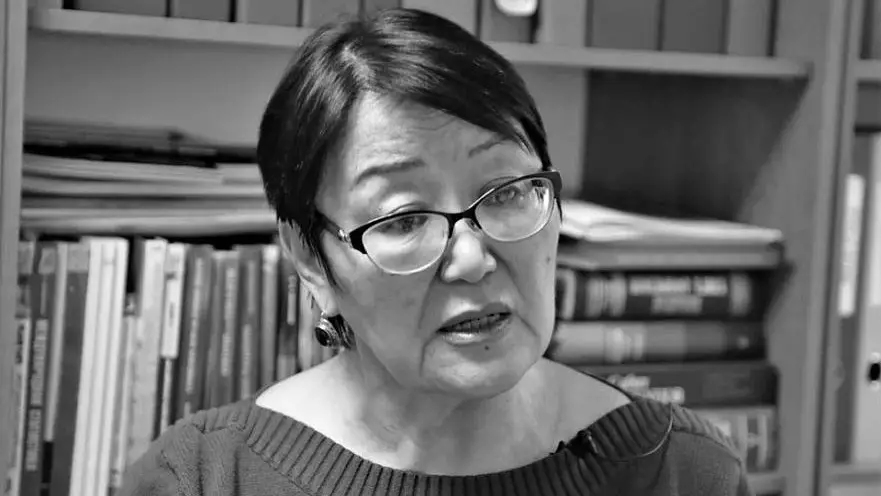 Қоғам қайраткері Бақыт Түменова өмірден өтті