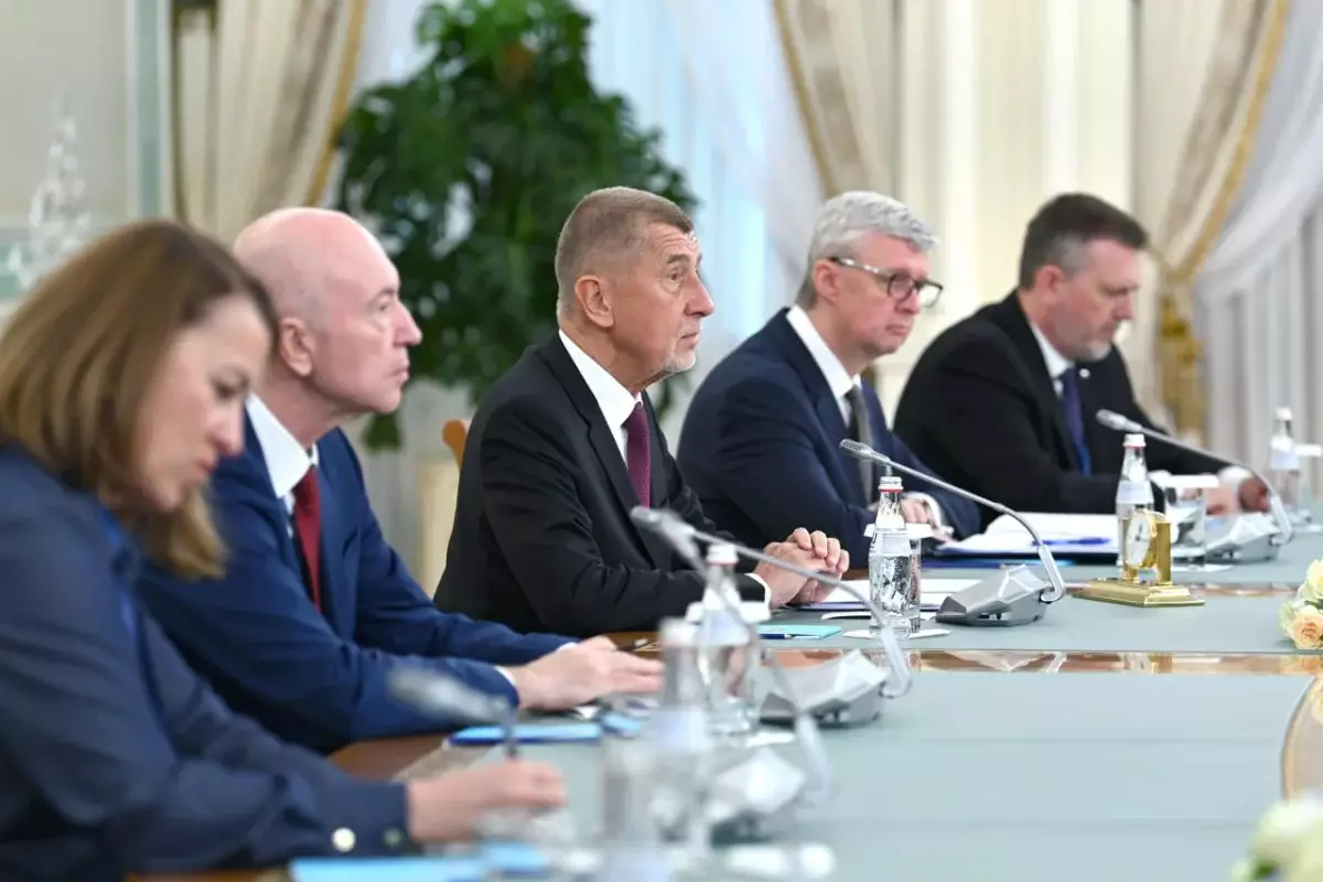 Андрей Бабиш Қасым-Жомарт Тоқаевты Чехияға сапармен келуге шақырды