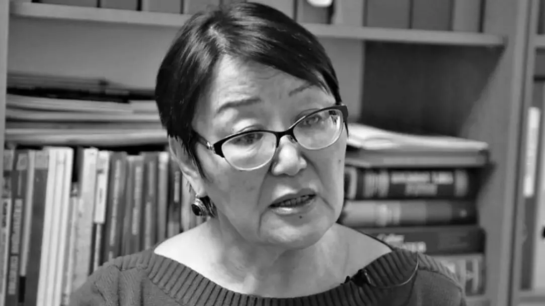 Қоғам қайраткері Бақыт Түменова дүниеден озды