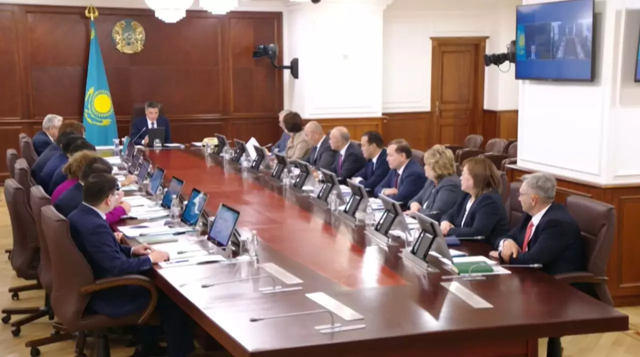 Елде 631 дәрі-дәрмек бағасы 25%-ға төмендеді