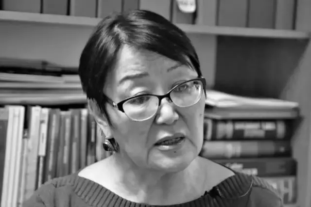 Танымал қоғам қайраткері Бахыт Түменова қайтыс болды