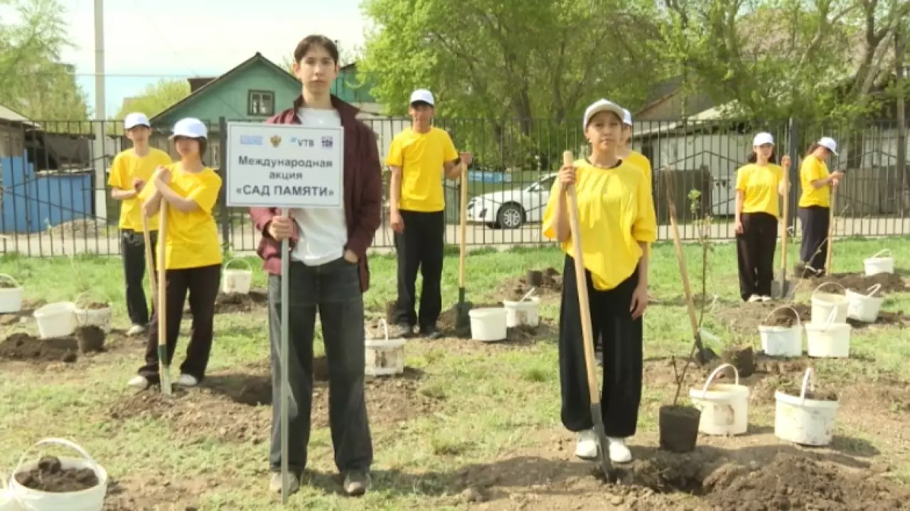 Закладка аллеи «Сад Победы» состоялась в Астане