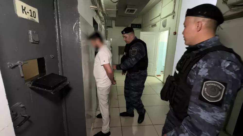 Похищение пенсионера, падение беспилотника и тревожные SMS бухгалтерам. Новости за 29 апреля