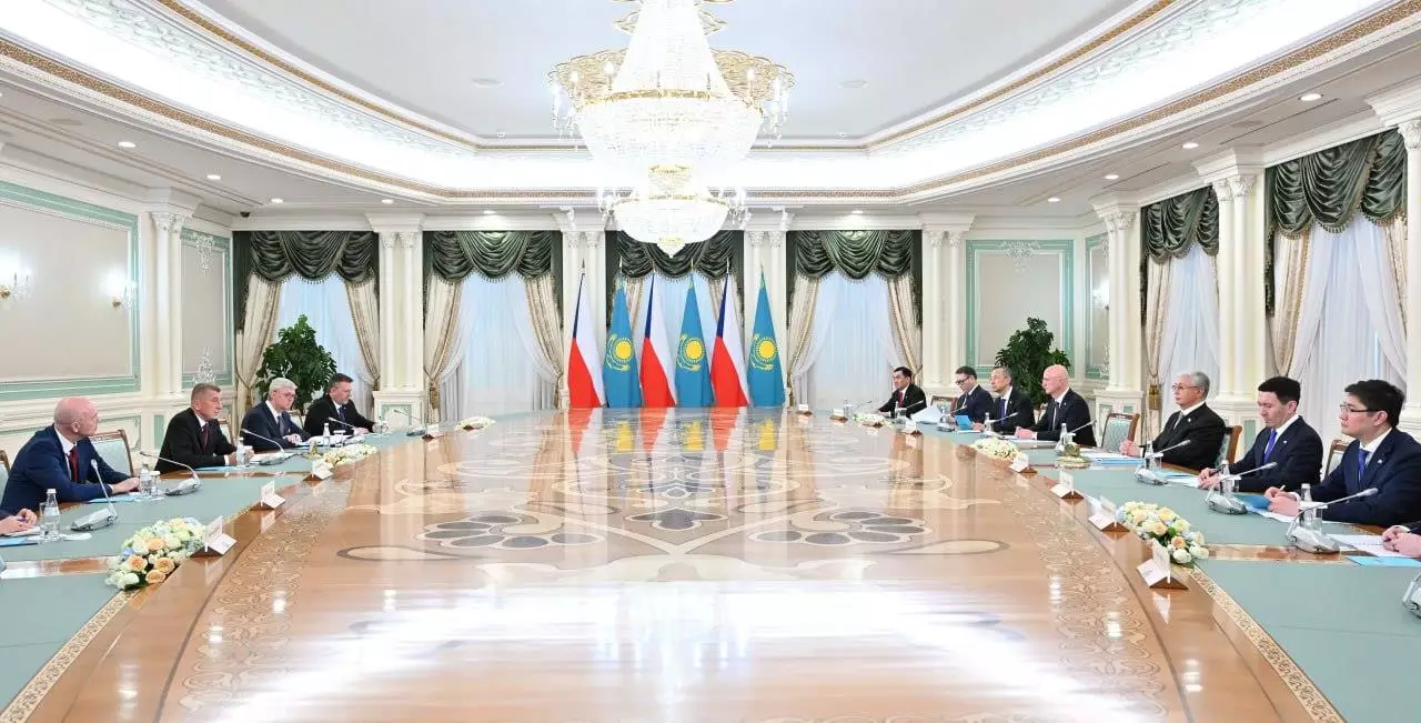 Премьер-министр Чехии Андрей Бабиш пригласил президента Казахстана Токаева посетить Чешскую Республику.