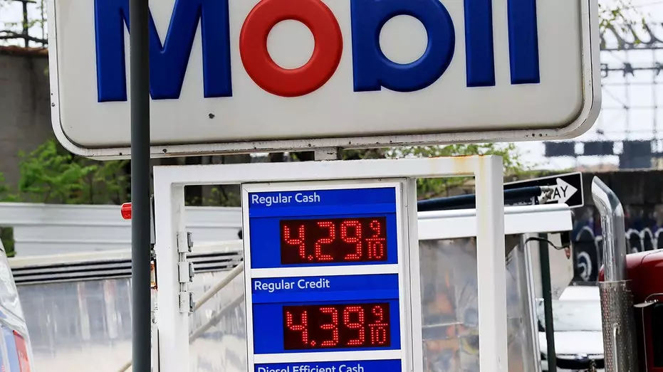 Цены на бензин взлетели до самого высокого уровня за время нестабильного конфликта с Ираном.