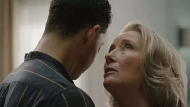 Почему зумеры выбирают милф и что за этим стоит – мнение казахстанского эксперта