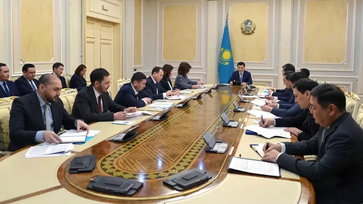 Ерлан Карин провел республиканское совещание по межэтническому согласию