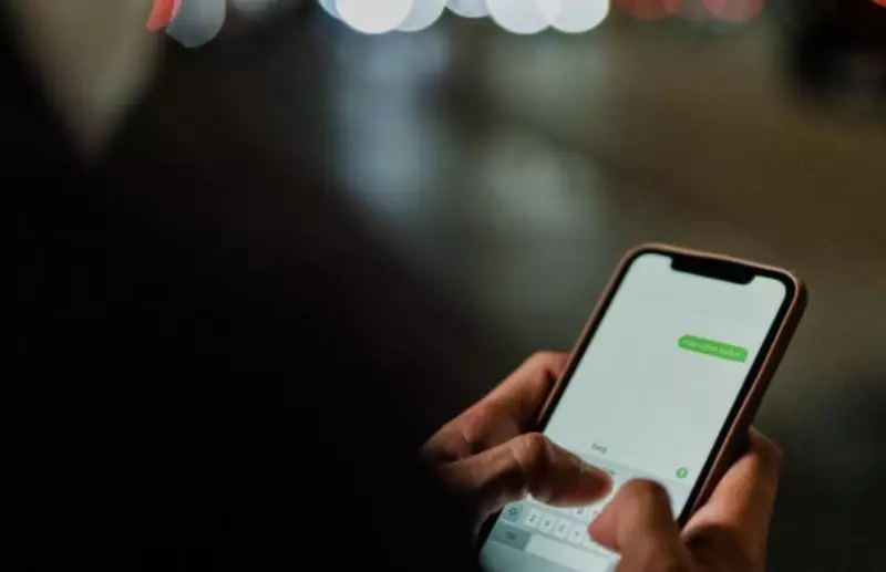 Мат в соседском чате обошёлся казахстанцам в 150 тысяч тенге