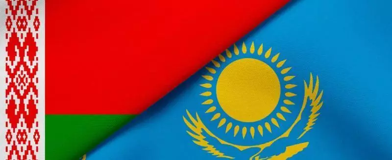 Главы Беларуси и Казахстана провели телефонные переговоры.