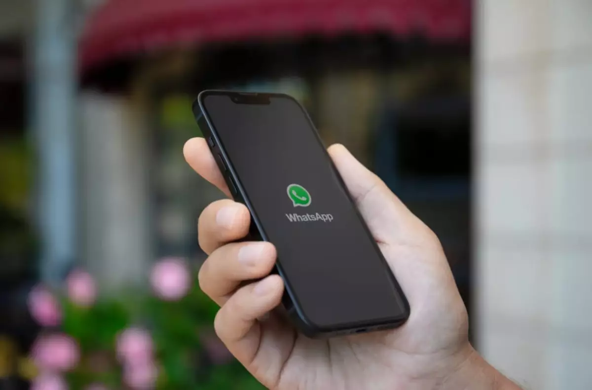 Шымкент тұрғындары WhatsApp-тағы былапыт сөз үшін қомақты өтемақы төлейді