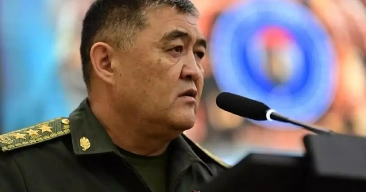  Билікті күшпен басып алу: Қырғызстан МҰҚК-нің экс-басшысы Ташиевке екі бап бойынша айып тағылды 