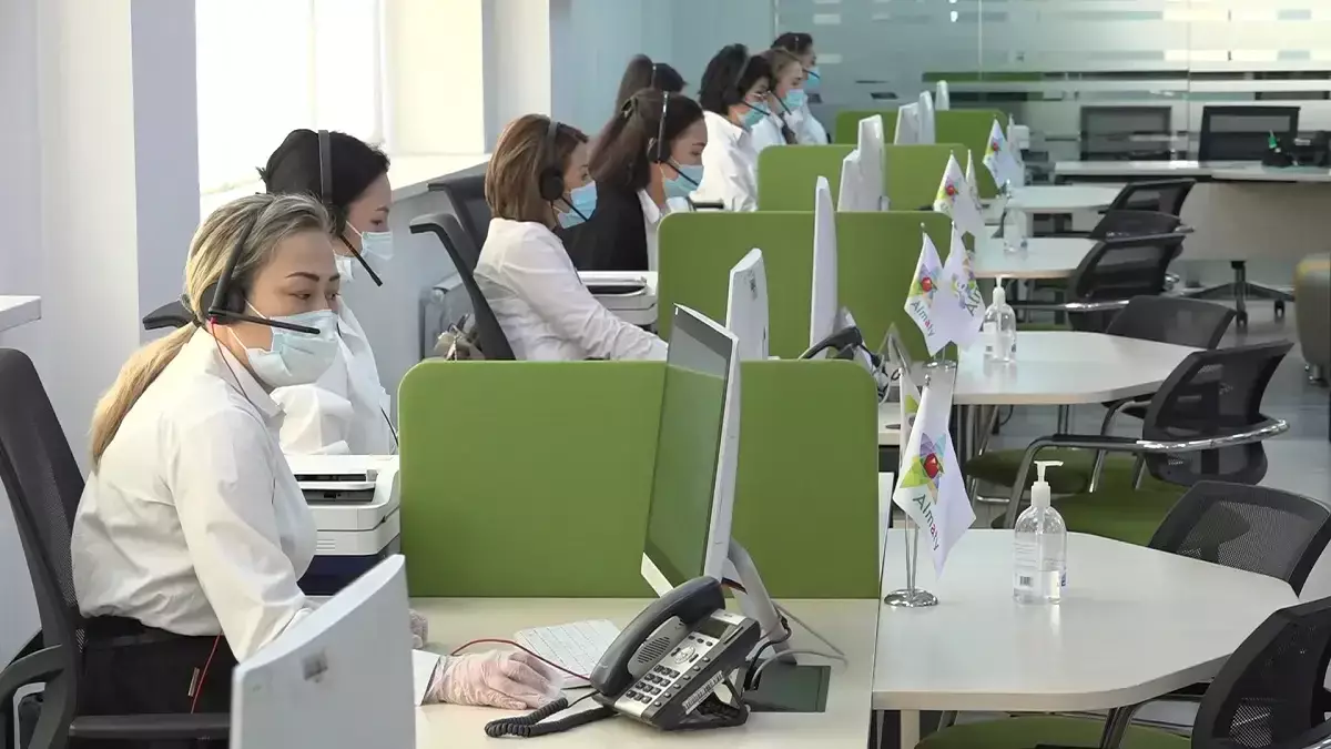 Мамыр мерекелерінде қазақстандықтар қалай жұмыс істейді