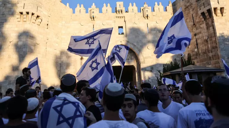 Әрбір үшінші еврей Израильден кеткісі келеді