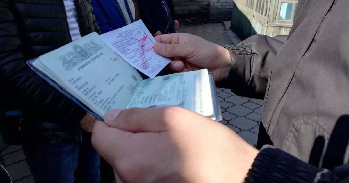  Атырау облысында 27 шетел азаматы ел аумағынан шығарылды 