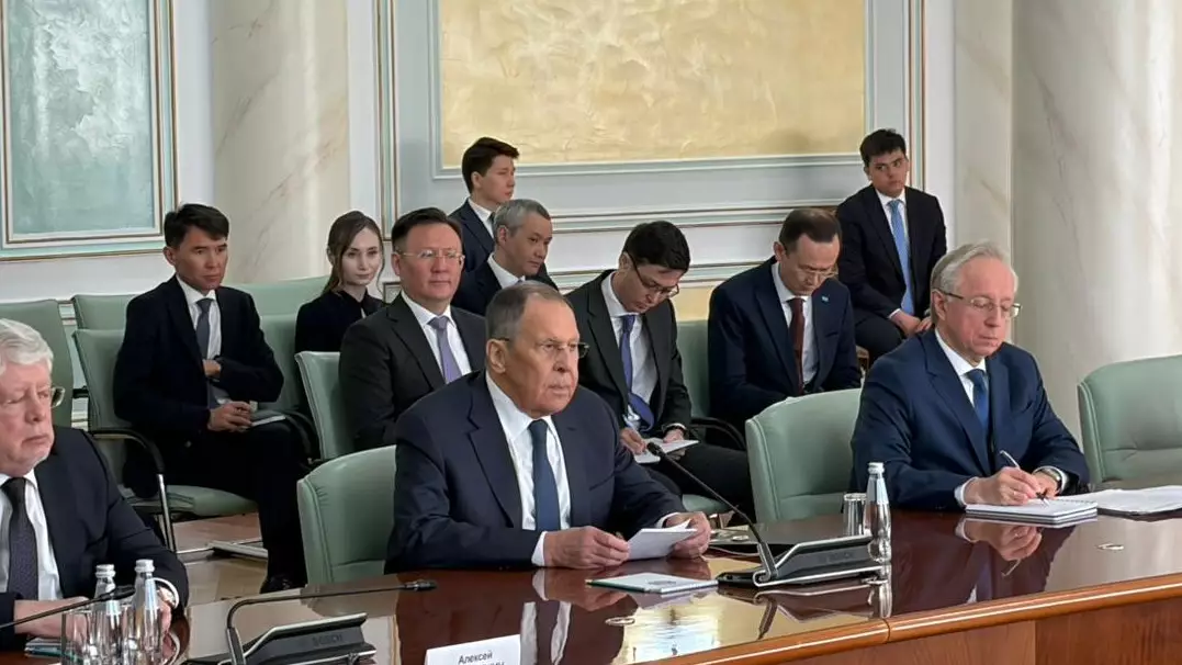 Казахстан инвестировал $9 млрд в экономику России - МИД