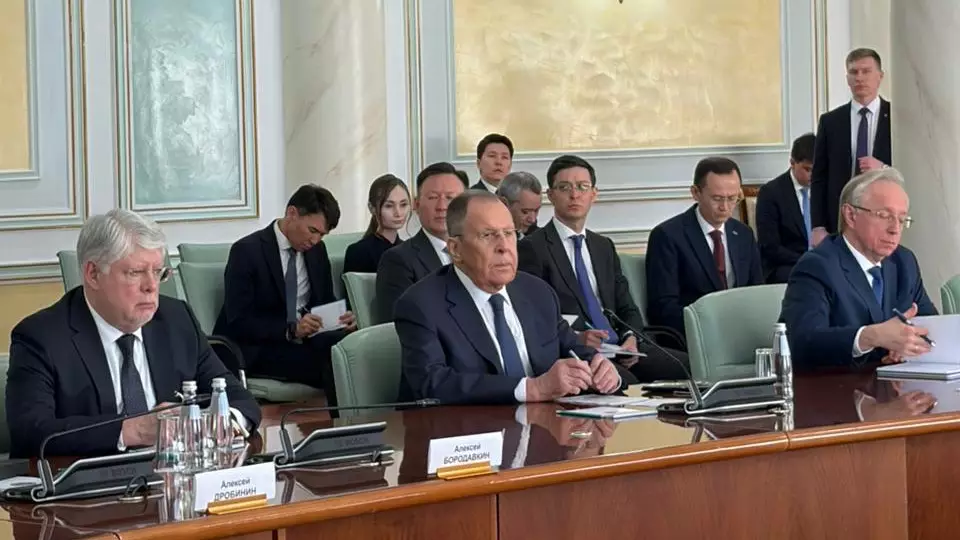 Лавров: Қазақстан мен Ресей – ең жақын көршілер 