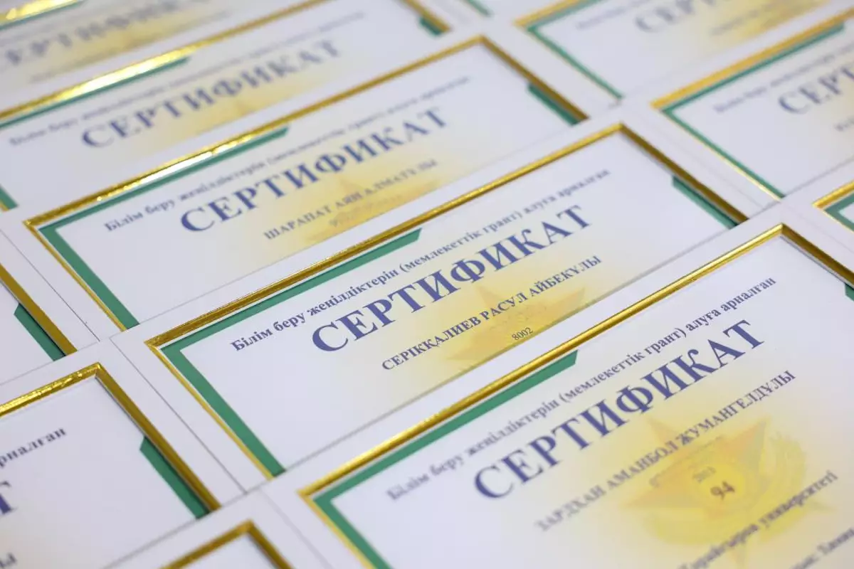 Без ЕНТ и с грантом: казахстанским солдатам открыли дорогу в вузы