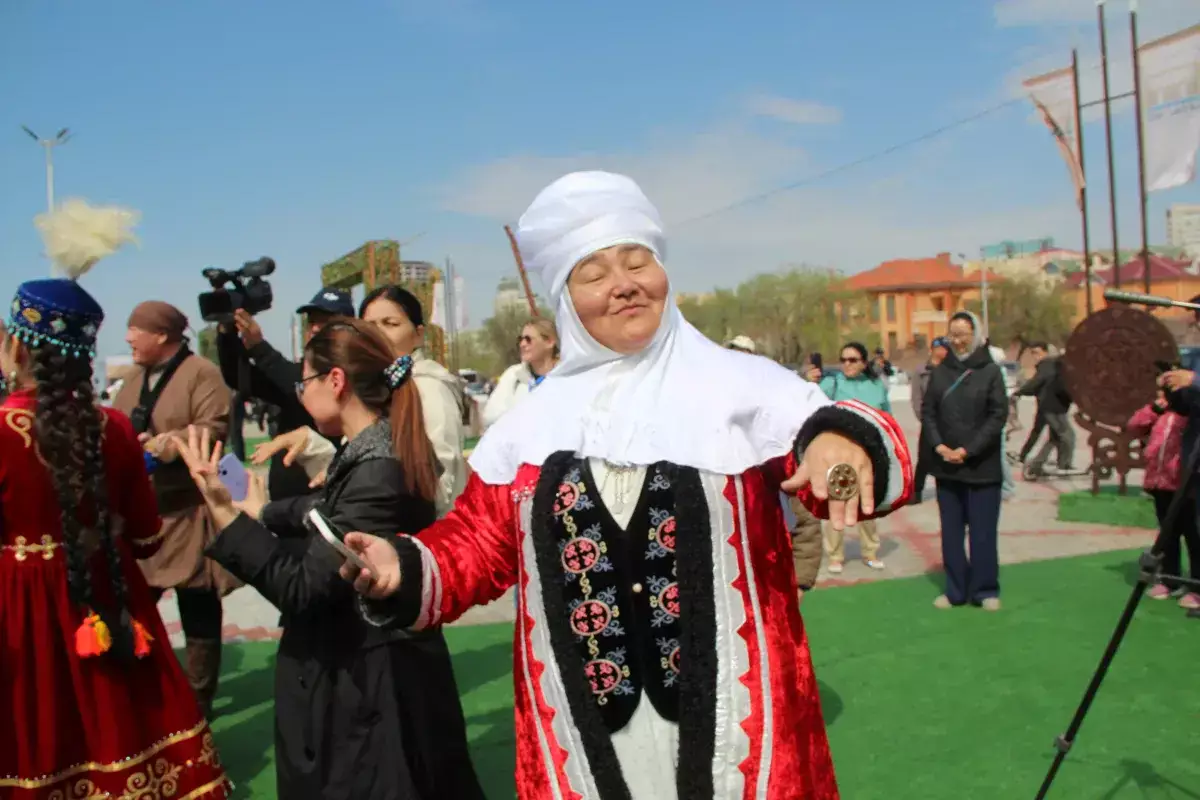 Марафон дружбы: праздничные мероприятия в честь 1 мая охватят весь Мангистау - новости на Lada.kz 30.04.2026