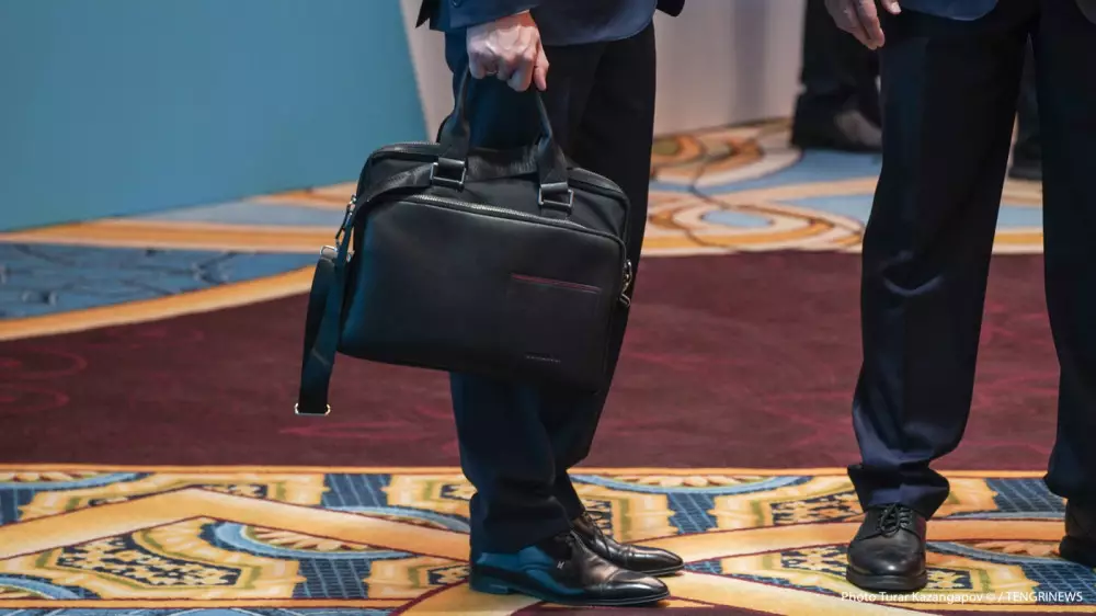 Бас тартқаны – кінәсін мойындағаны. Шенеуніктерді кенеттен тексеру әкімдерге де, министрлерге де қатысты болады