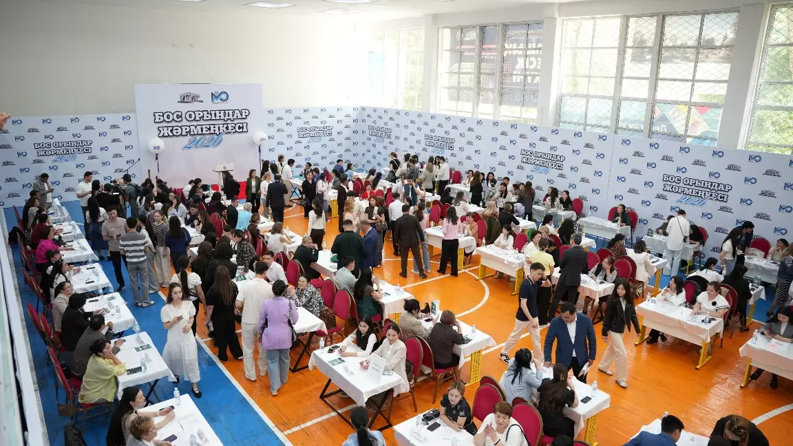 Абай университетінде Бос жұмыс орындары жәрмеңкесі өтті