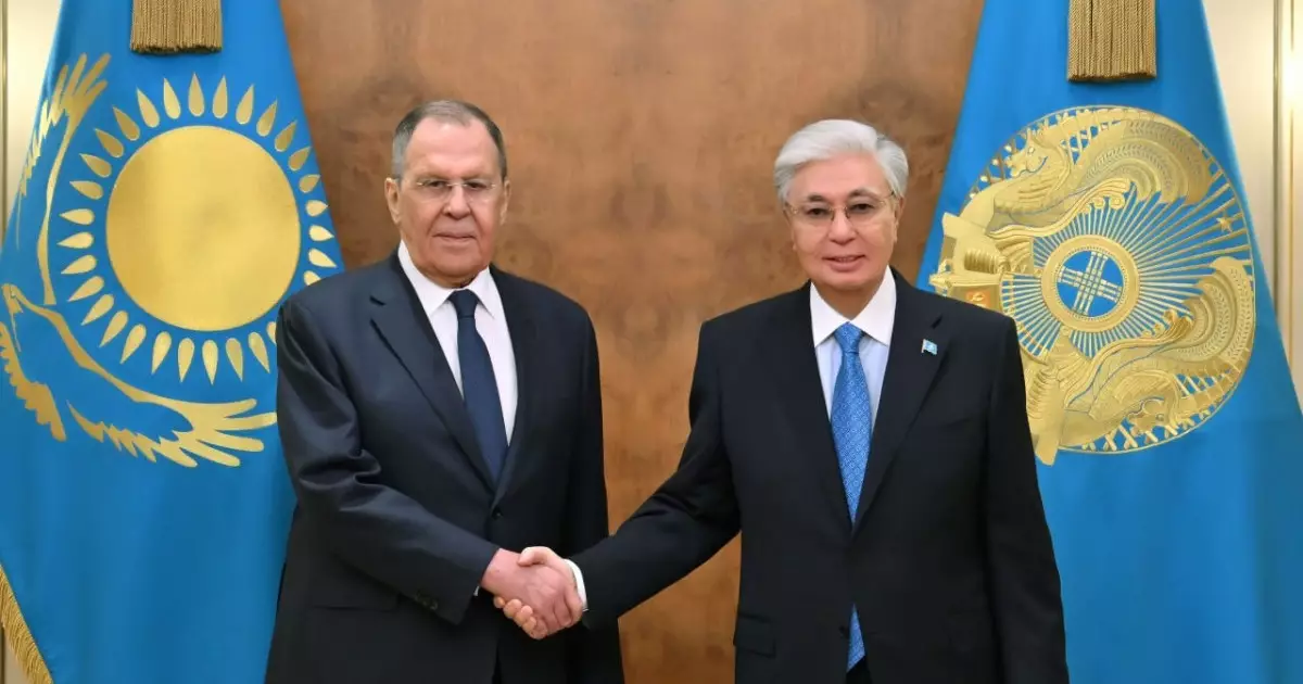  Мемлекет басшысы Ресейдің Сыртқы істер министрімен кездесті 