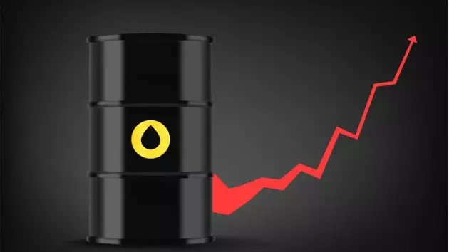 Нефть начала падать после резкого подъема