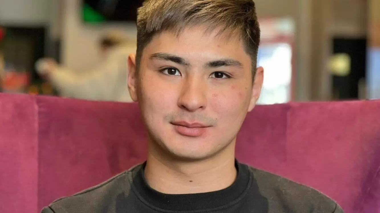 "ДНҚ тапсыруға дайын": Шетел асқан Жәнібектің туған анасы табылуы мүмкін