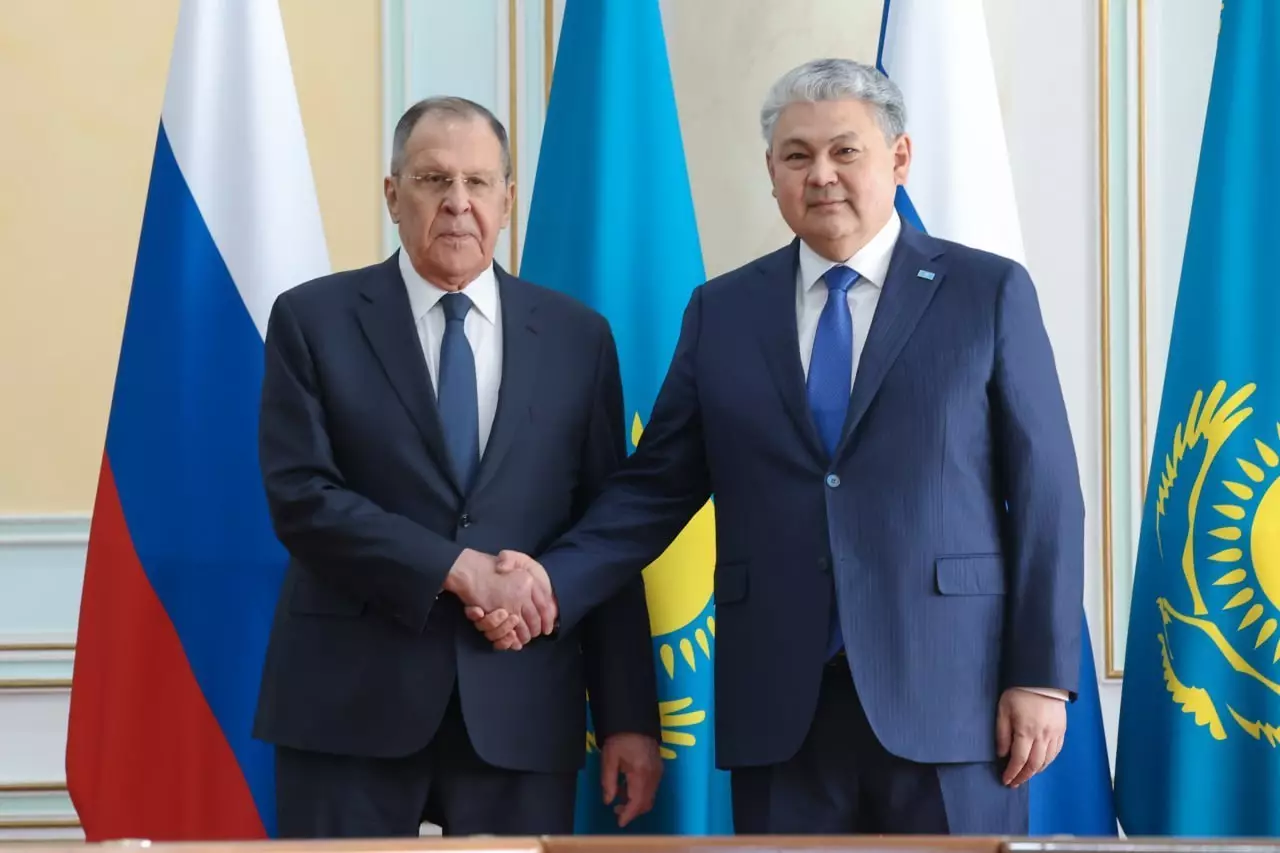 Казахстанская Астана считает визит Путина поворотным моментом в сотрудничестве с Россией.