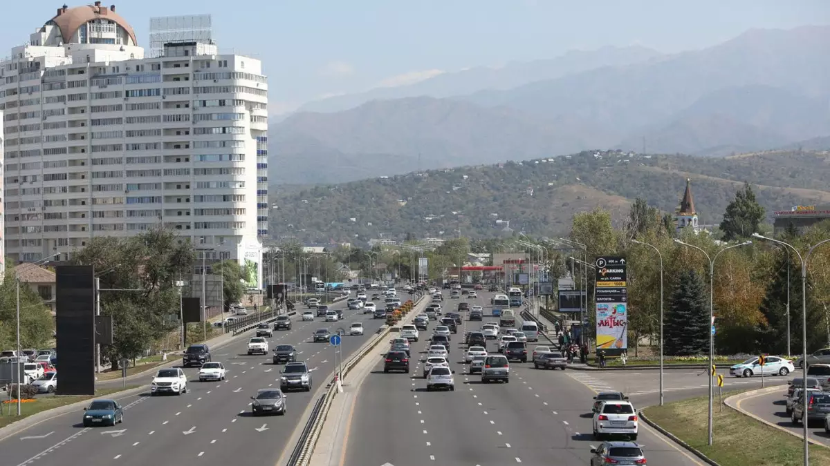 "Каждый второй день - грязный воздух". В Алматы усиливают мониторинг воздуха