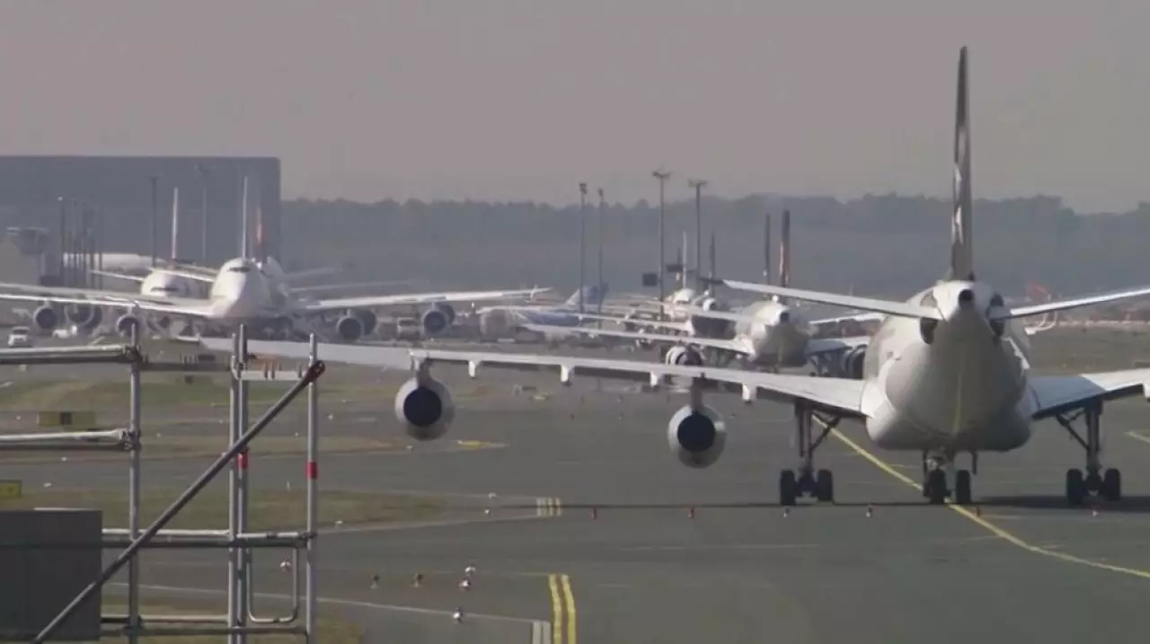 Кризис авиатоплива: в ЕС сокращают рейсы