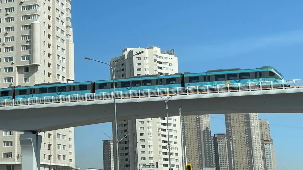 Астанада LRT қозғалысы тоқтады: Пойыздар 5 мамырға дейін жүрмейді