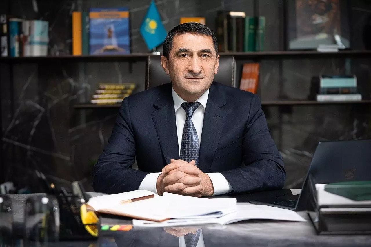 Гаджи Гаджиев заявил, что больше не позволит оскорблять свою честь и репутацию Казахстана.