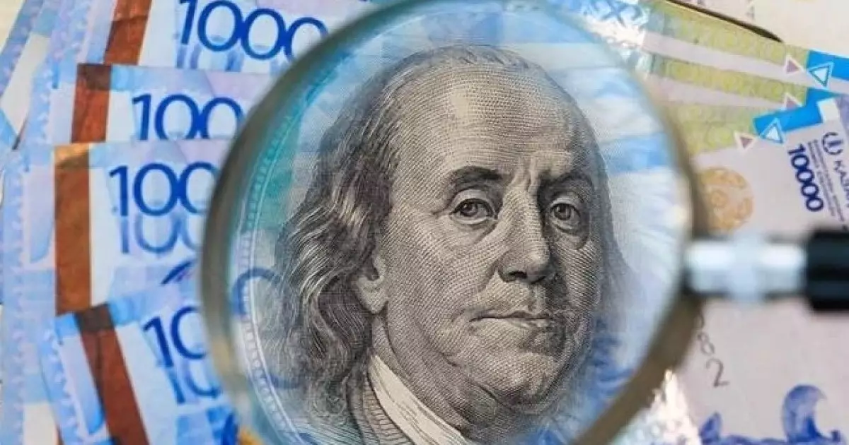  Доллар қанша теңгеден саудаланып жатыр? 