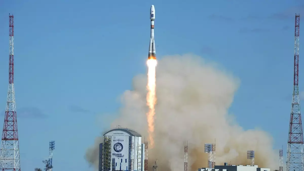 Запуск ракеты Союз-5 сделал Казахстан космической державой мнение эксперта.