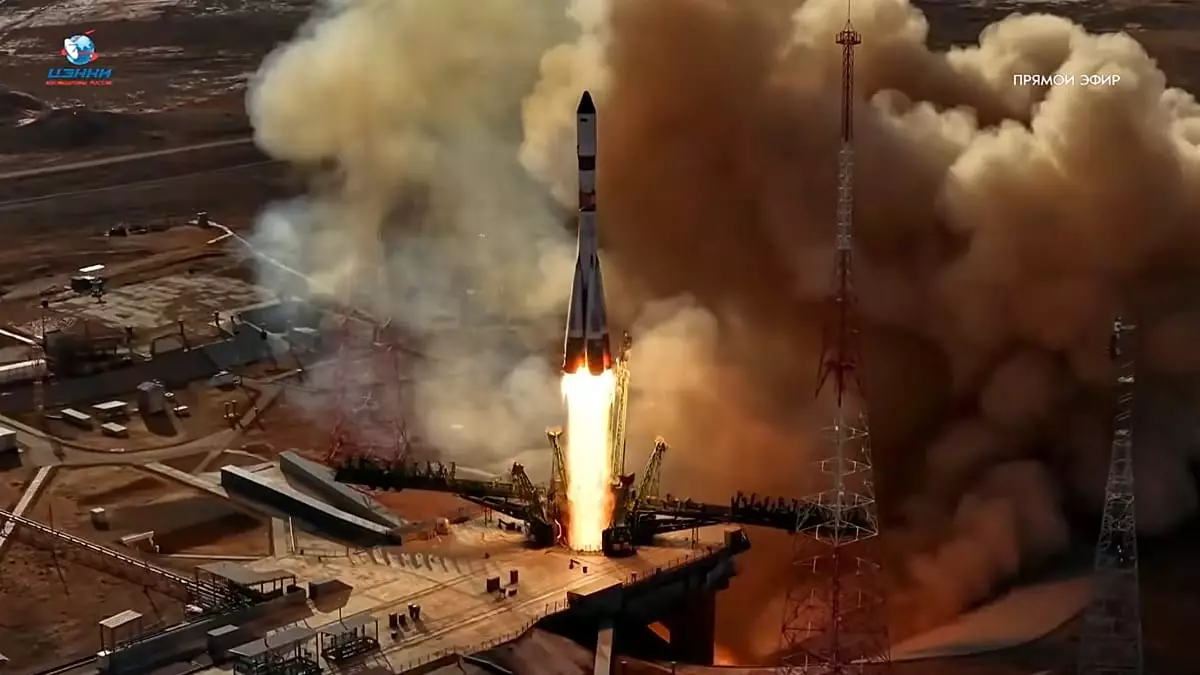 Россия провела первый испытательный пуск новой ракеты Союз-5 с космодрома в Казахстане.