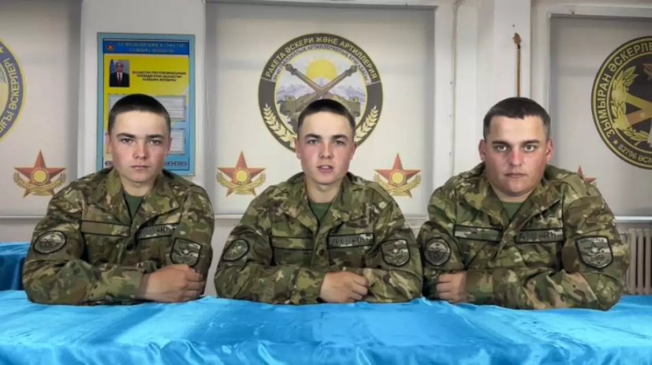 Семейный призыв: трое братьев служат в одной части