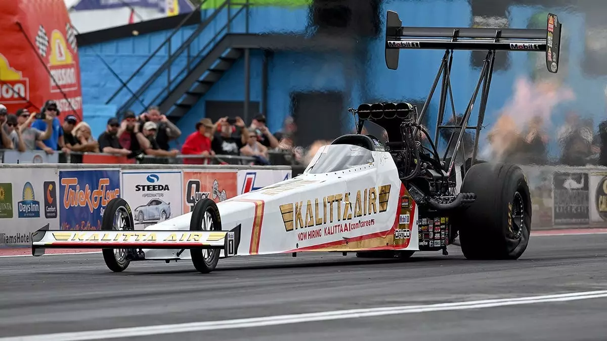 Шон Лэнгдон побил рекорд скорости NHRA, разогнавшись до 345 миль в час на South Georgia Motorsports Park.