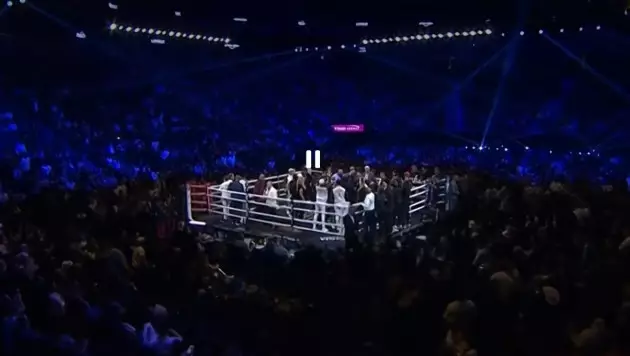Мунгия разгромил соперника и стал новым чемпионом WBA