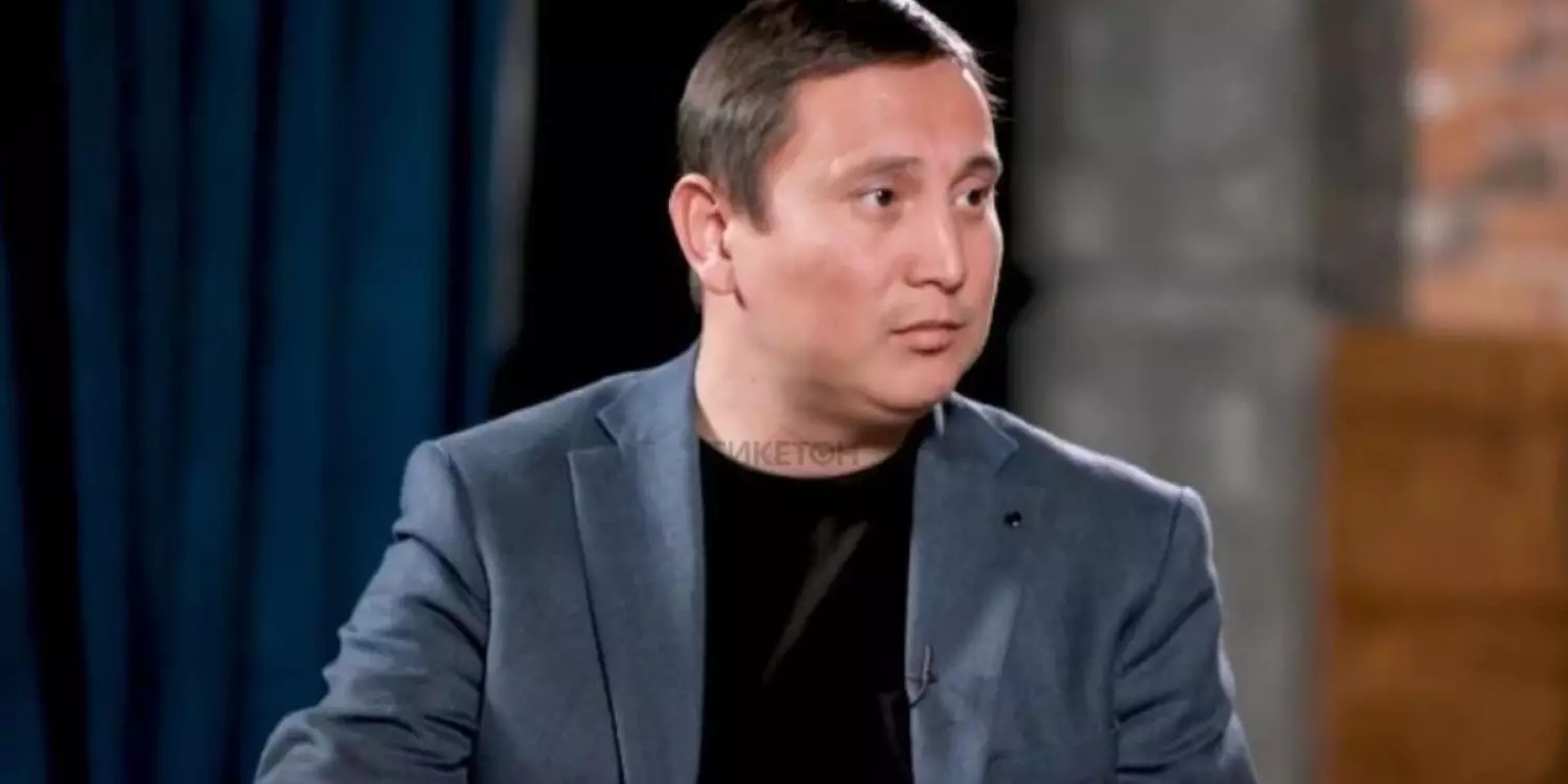 “60 миллион теңге қарыз”: Белгілі журналист Қайрат Әділгерейге халықтан көмек сұрады