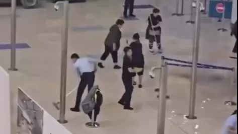 Алматы әуежайының терминалдарын жаңбыр суы басты