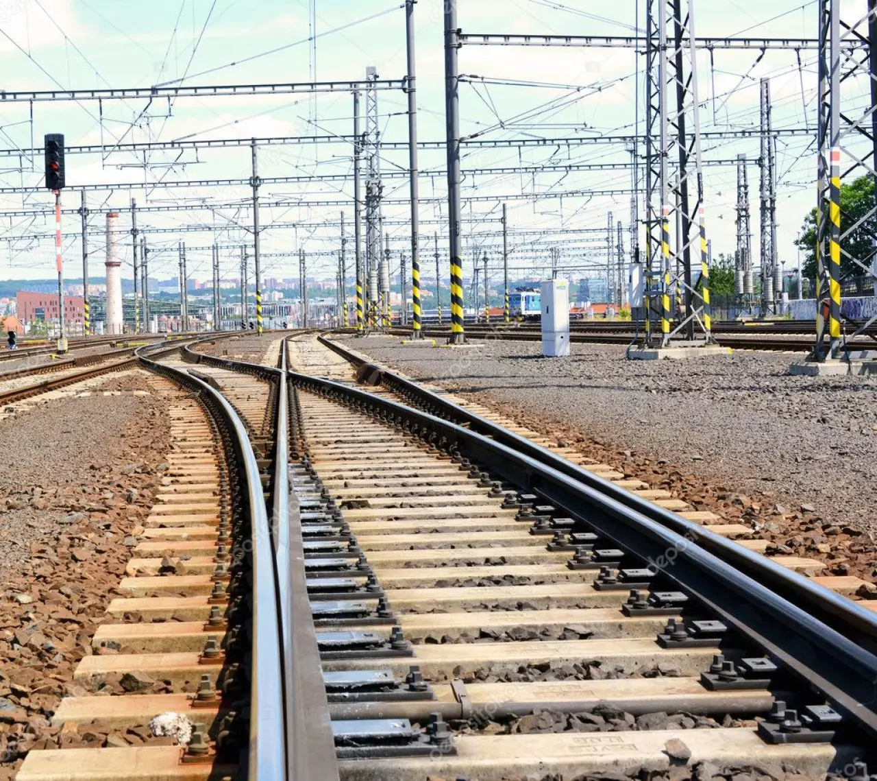 Қарағанды облысында пойыз теміржол монтерін қағып, қаза тапты