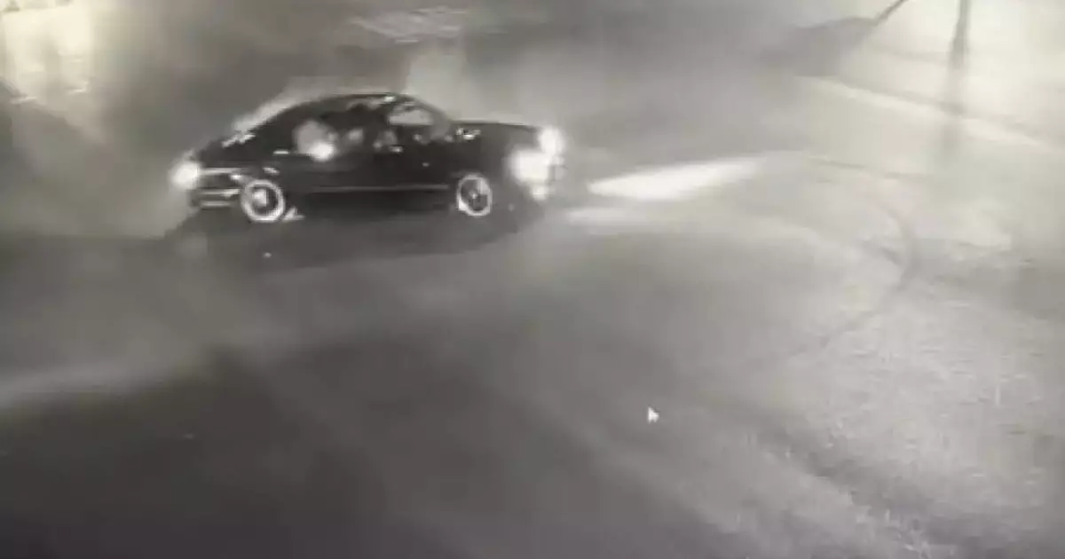  Дерзкая выходка лихача на Mercedes возмутила жителей Шымкента 